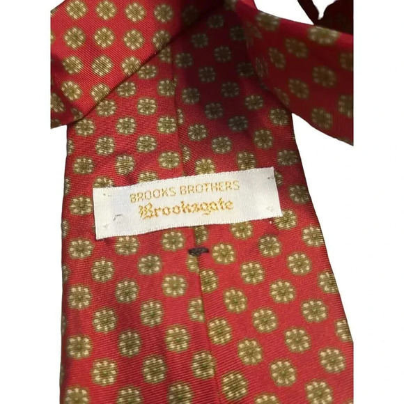 Brooks Brothers Men's Red Floral Printed Silk Neck Tie Size OS - Picture 2 of 5